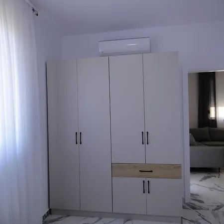 Niki Shen Gjin * Lezhë