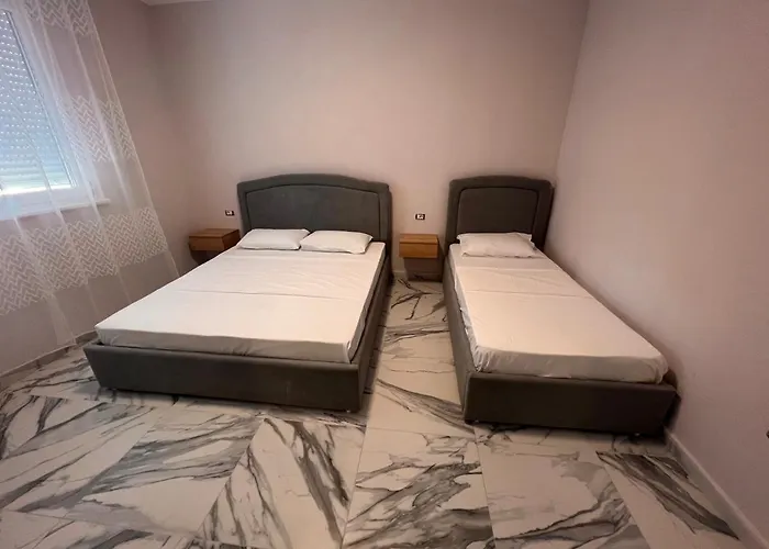 Apartment Niki Shen Gjin *