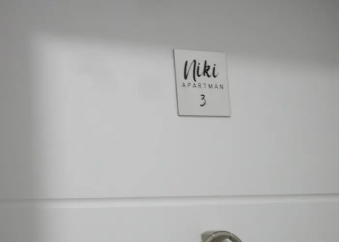 Apartment Niki Shen Gjin *
